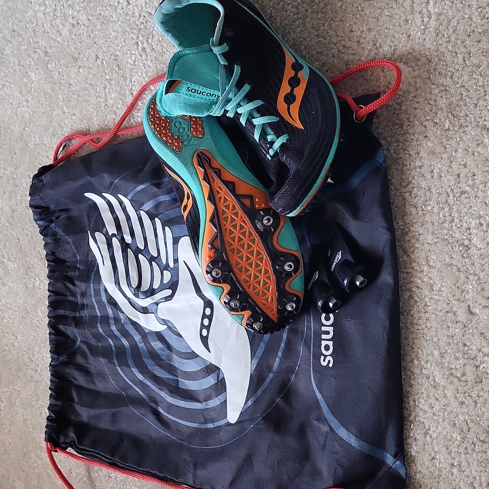 Track spikes